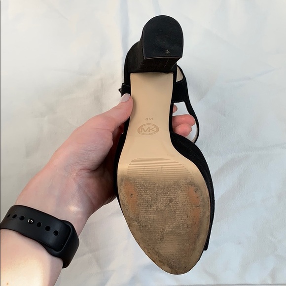 MICHAEL Michael Kors platform heel (5”) - Picture 4 of 4